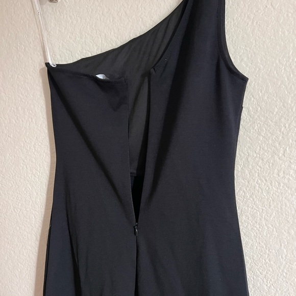Good Times Only Black One-Shoulder Maxi Dress - Picture 6 of 7